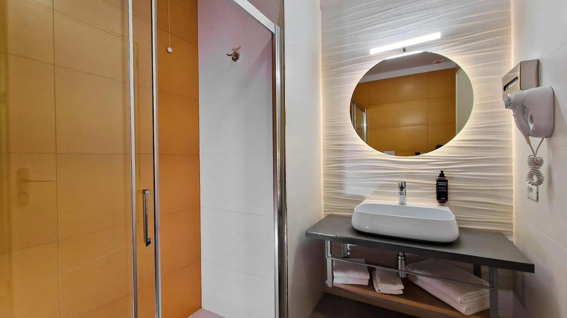 Ibis Styles Palermo President Hotel 4*,