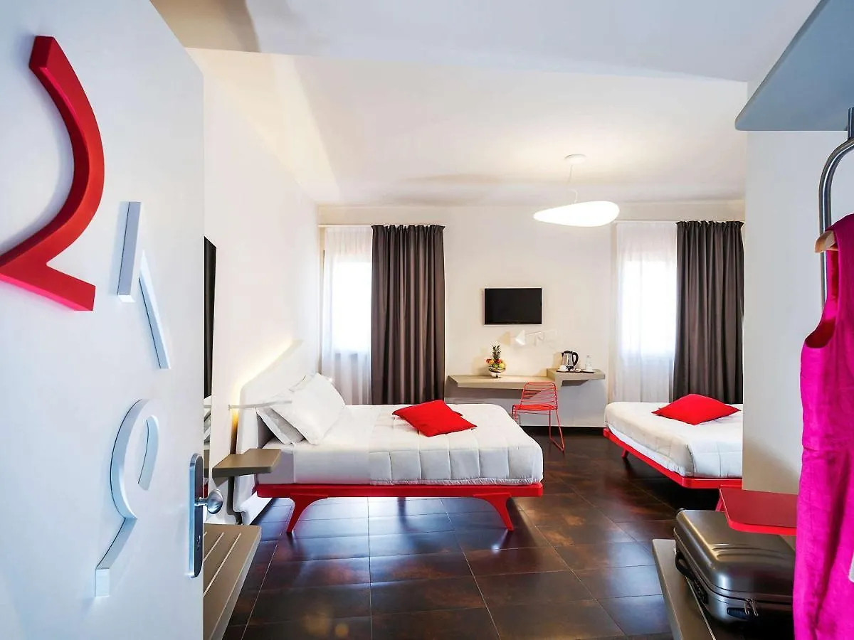 Ibis Styles Palermo President Hotel